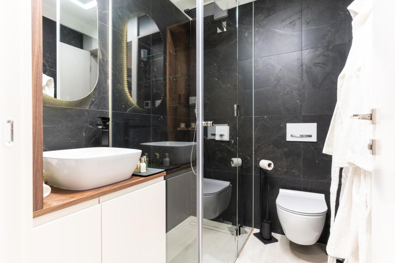 Ez Luxury Living Apartment Rovinj Exterior photo