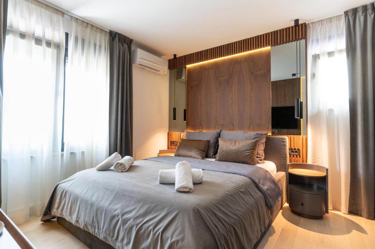 Ez Luxury Living Apartment Rovinj Exterior photo