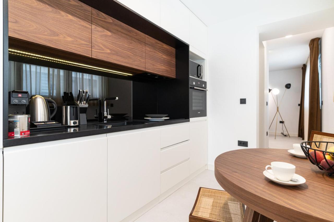 Ez Luxury Living Apartment Rovinj Exterior photo